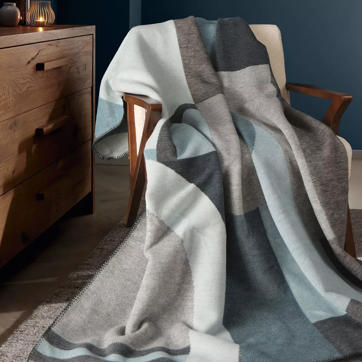 Plaid coton mélangé 415 g/m² motif jacquard bleu gris Livio blue