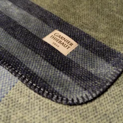 Plaid coton mélangé 415 g/m² motif jacquard vert marine Livio green