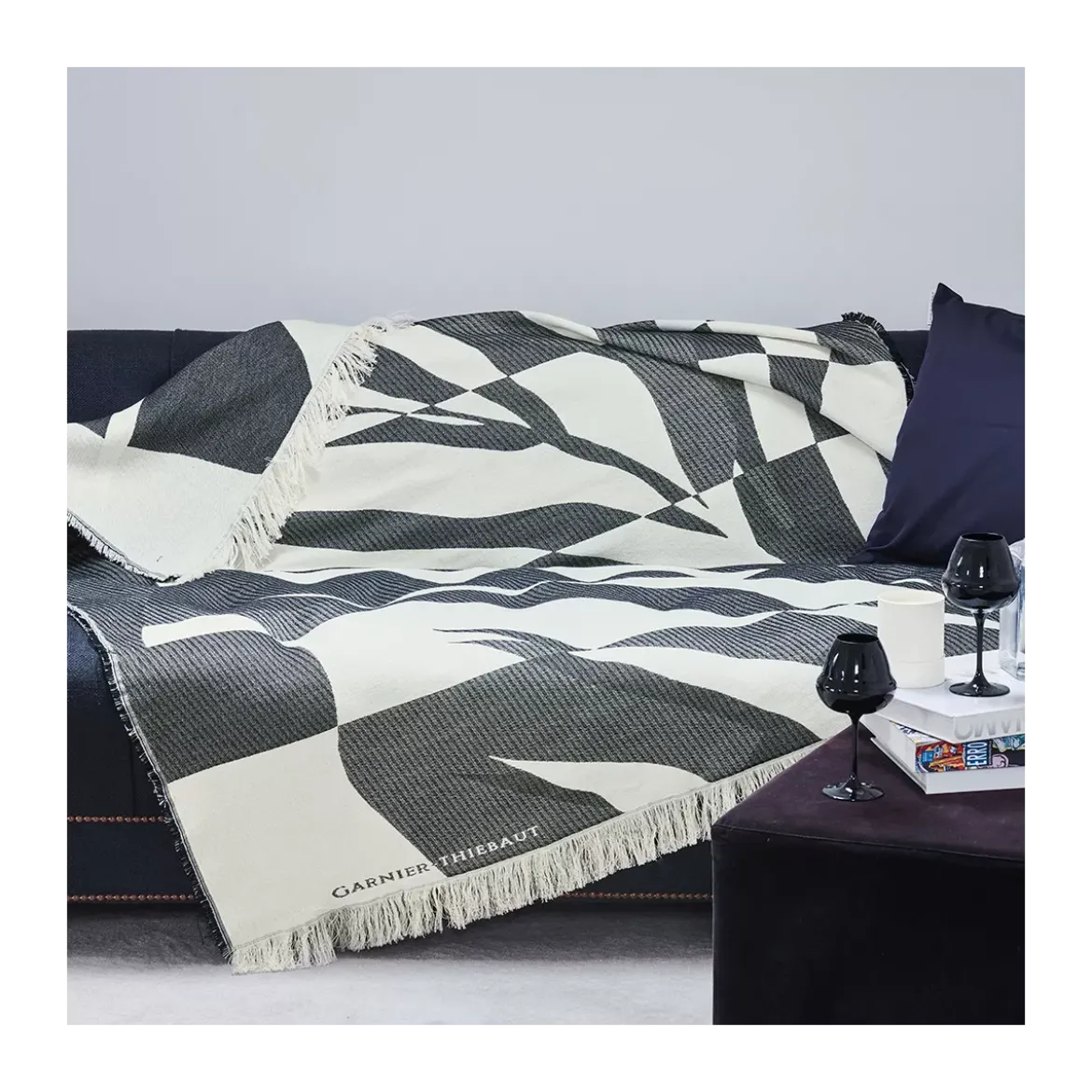 Plaid coton mélangé motif jacquard blanc noir Versus noir et blanc
