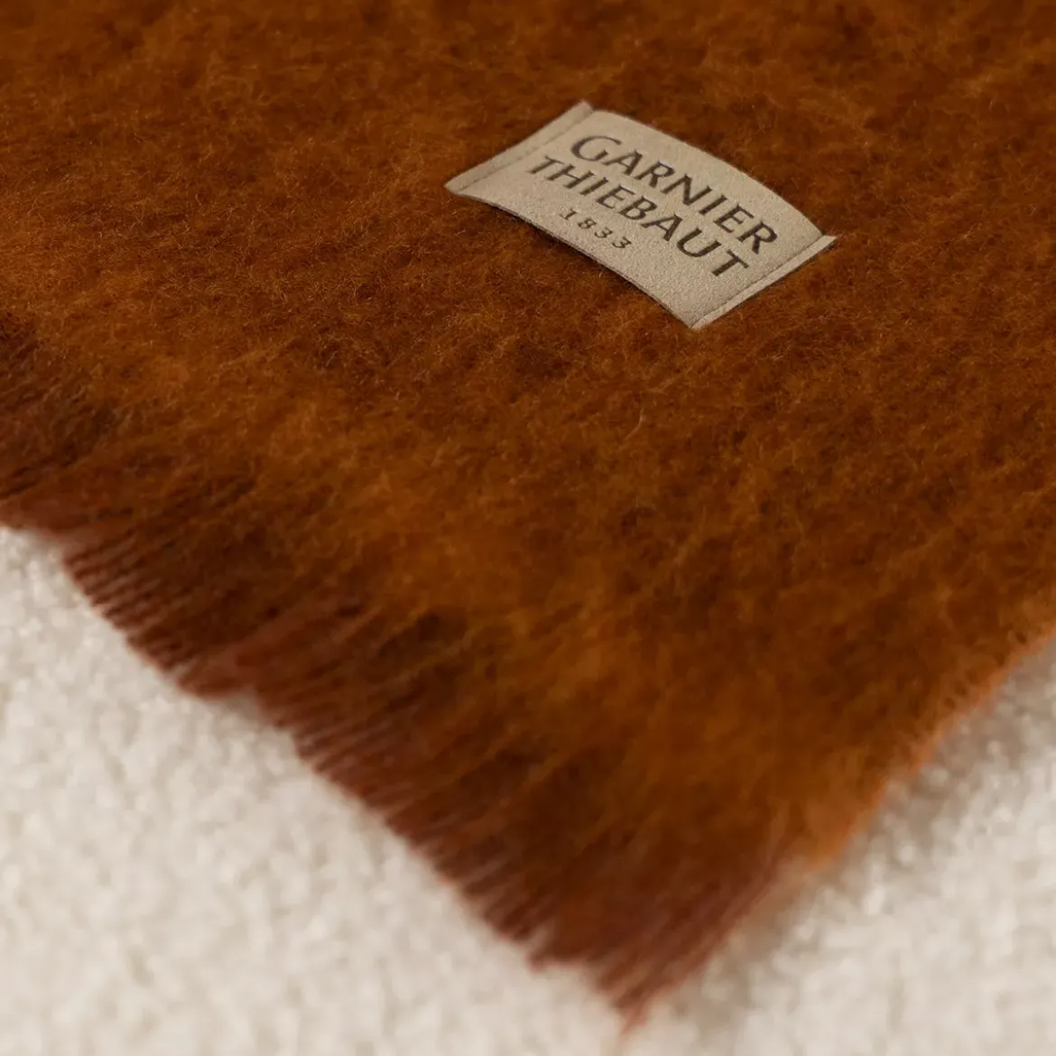Plaid laine & autres fibres 200 g/m² motif jacquard bordeaux orange Mohaira ambre flamboyant