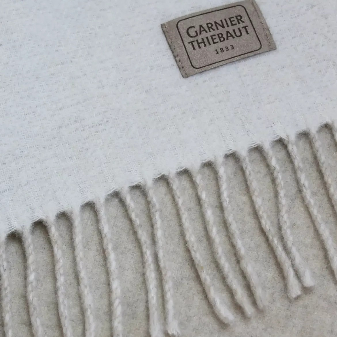 Plaid laine & autres fibres uni beige ecru Duetto naturel
