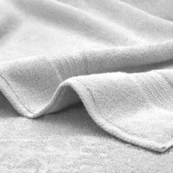 Serviette eponge pur coton 550 g/m² uni blanc Elea blanc