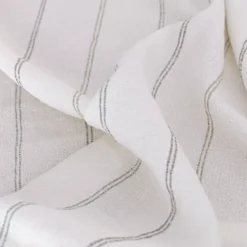 Serviette pur coton lavé motif jacquard vert blanc Rimini verde