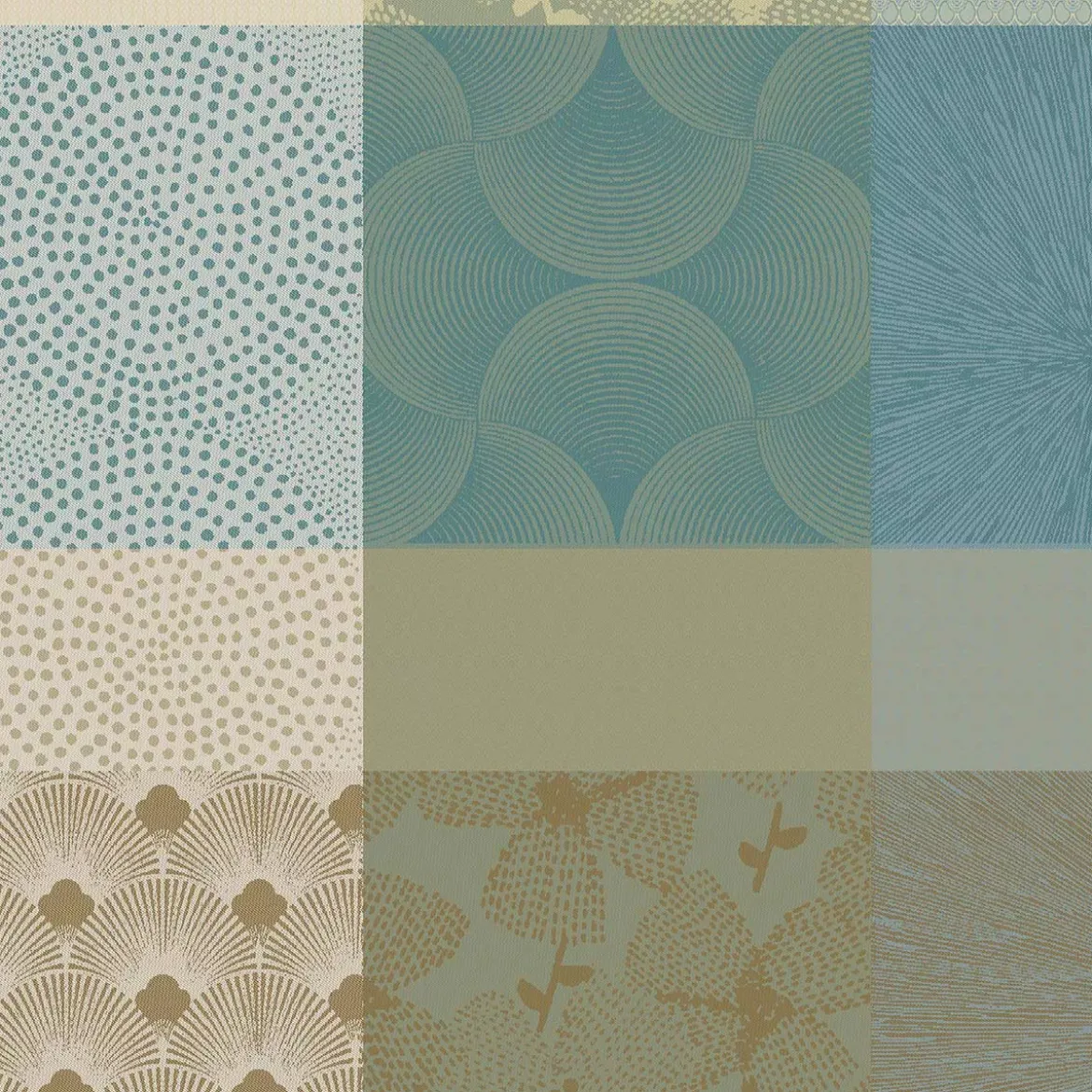 Serviette pur coton motif jacquard bleu beige Mille zen ecume