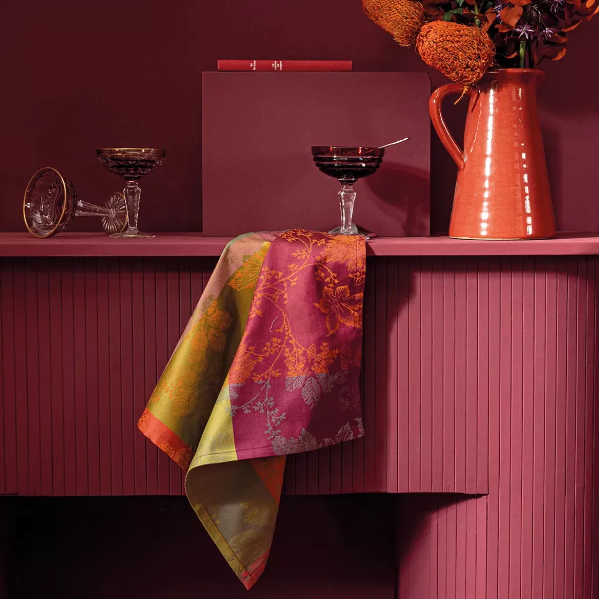 Serviette pur coton motif jacquard orange bordeaux Mille sous bois automne