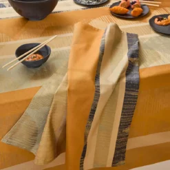 Serviette pur coton motif jacquard beige marron Mille edo cuir