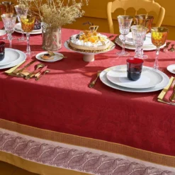 Set pur coton antitache motif jacquard rouge Alexandria rubis