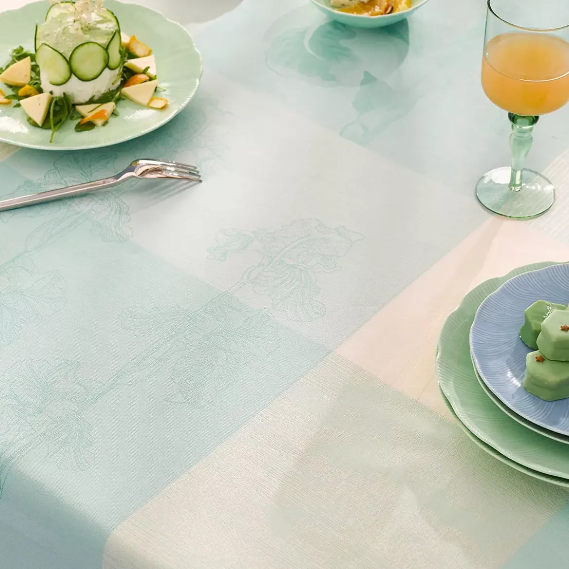 Set pur coton enduit 220 g/m² motif jacquard bleu beige Mille iris d'eau aqua