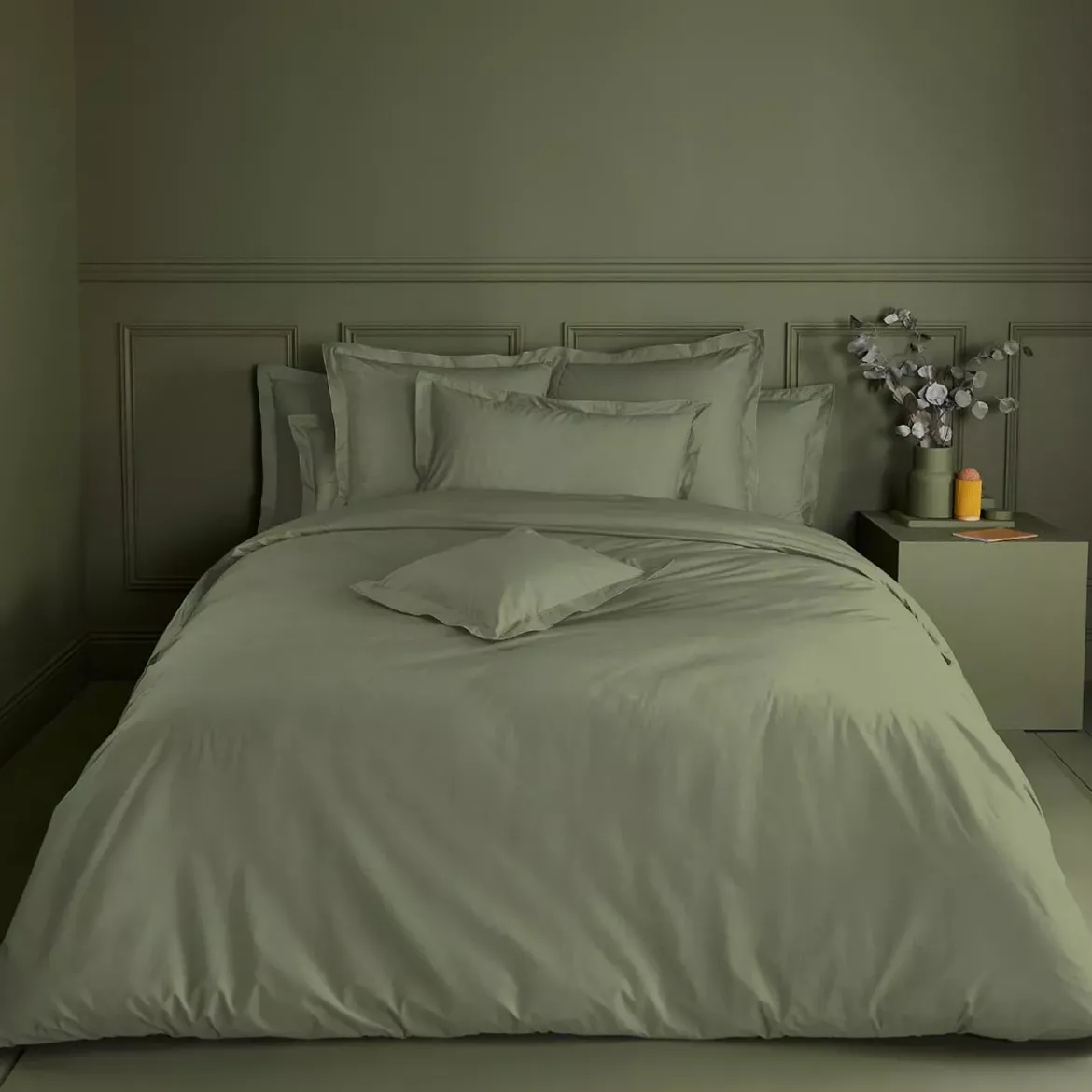 Taie de traversin percale de coton uni vert La percale francaise verde