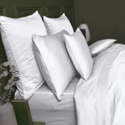 Taie de traversin satin de coton uni blanc Ava uni blanc