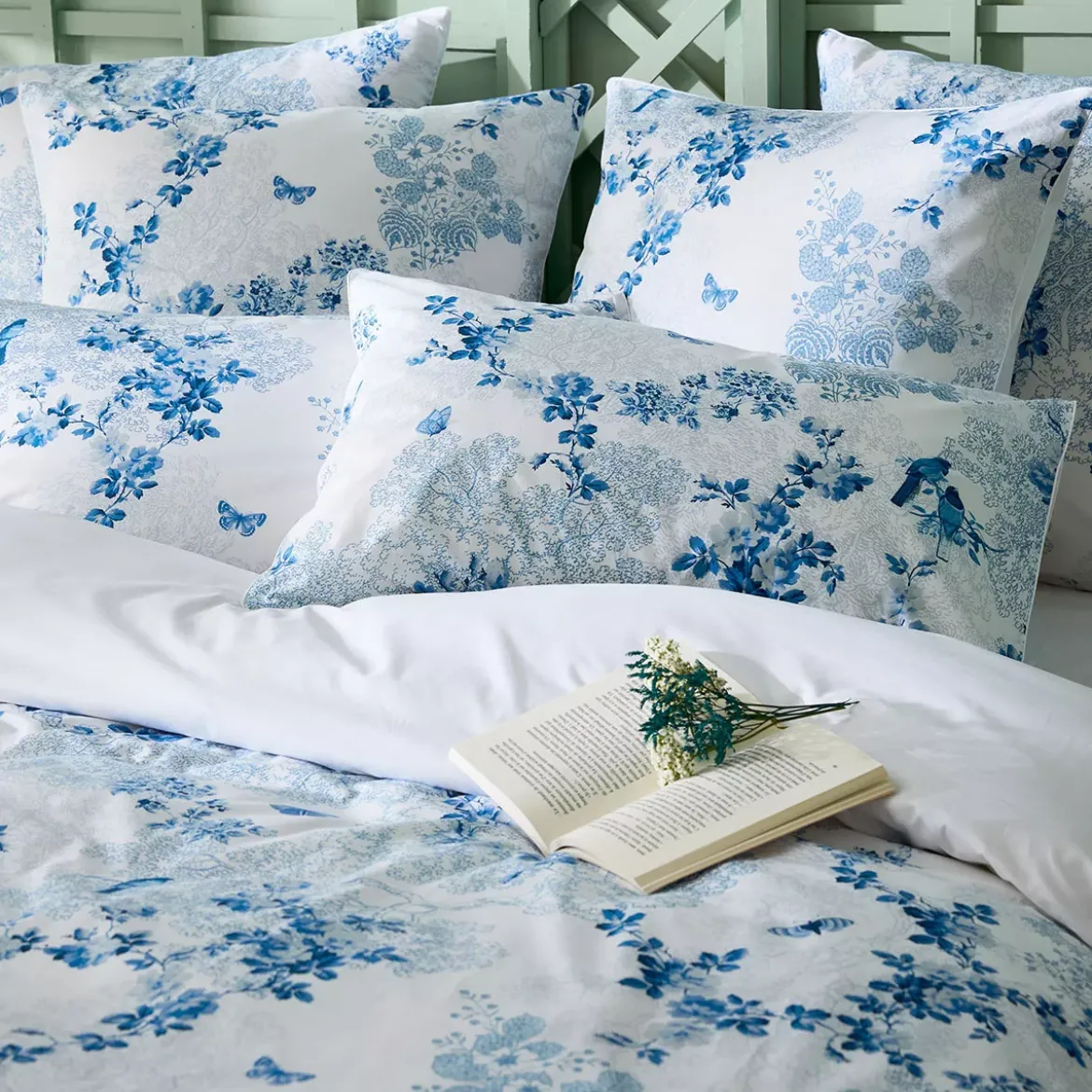 Taie d'oreiller percale de coton imprimé blanc bleu Voliere bleu
