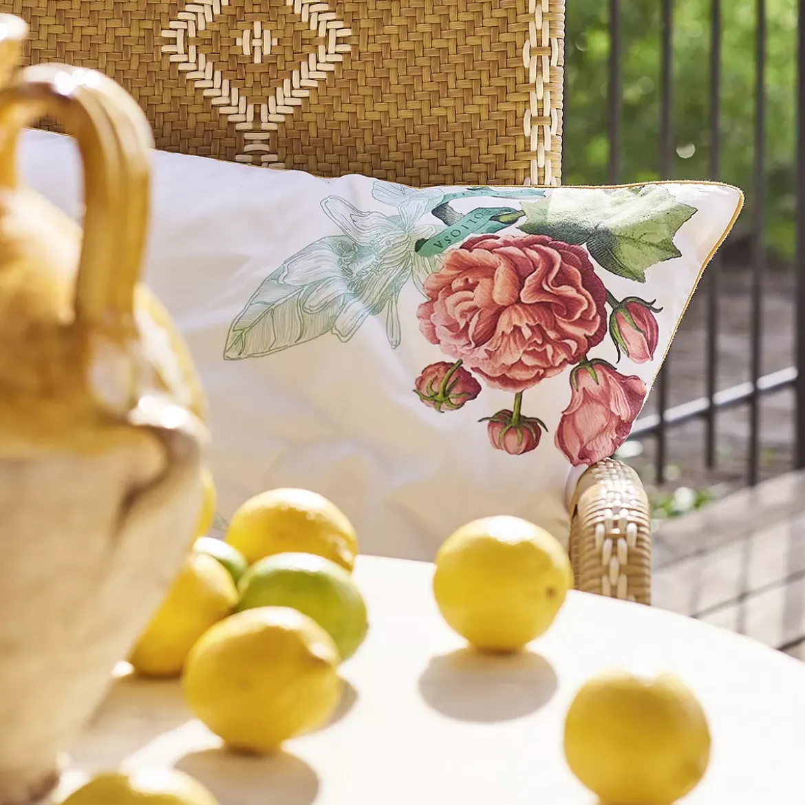 Taie d'oreiller percale de coton lavé imprimé rose jaune Citrons de menton romance