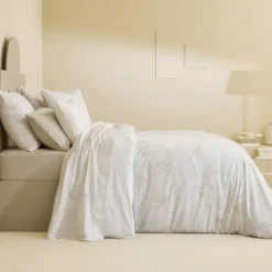 Taie d'oreiller satin de coton imprimé blanc beige Flower power white