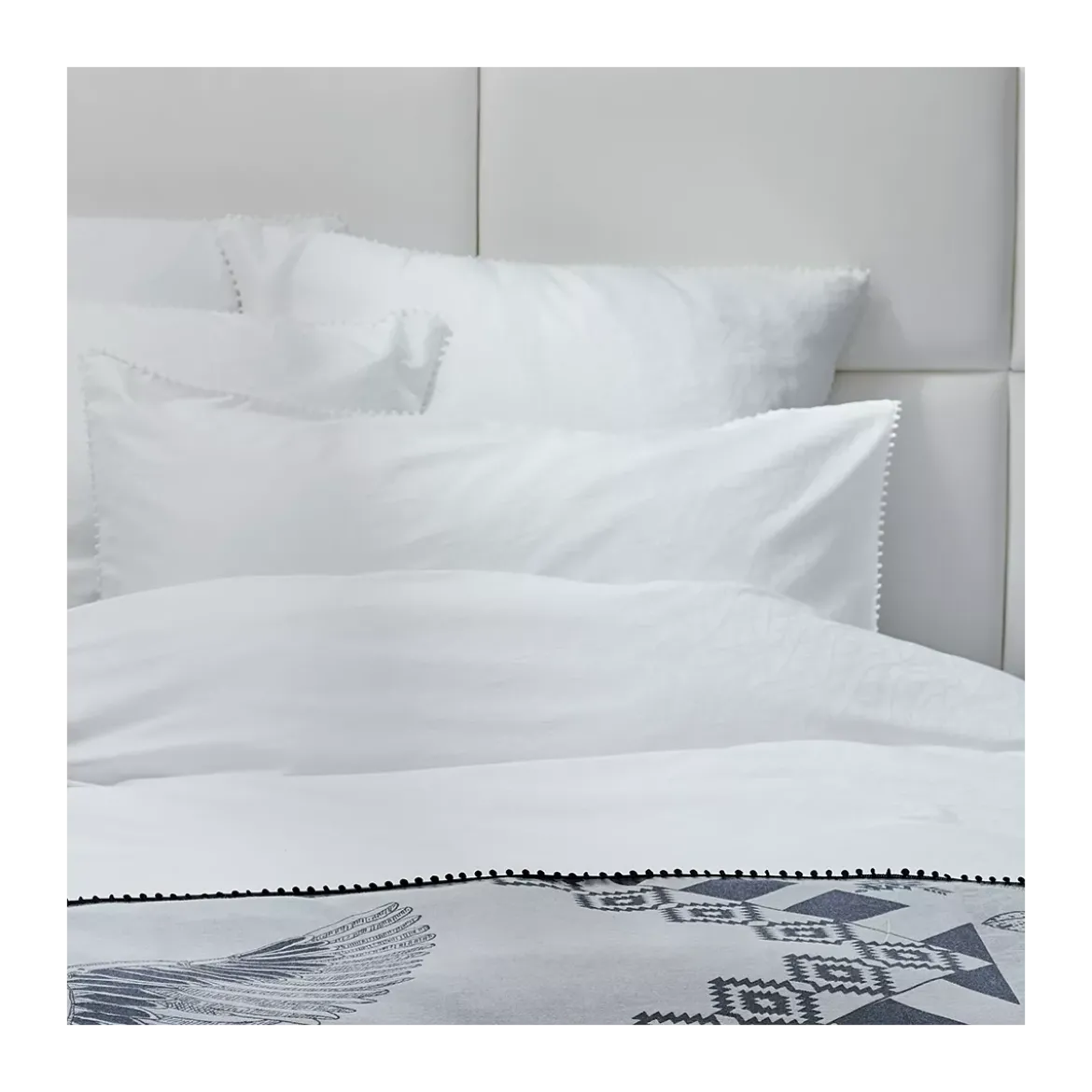 Taie d'oreiller satin de coton motif jacquard blanc Alula blanc