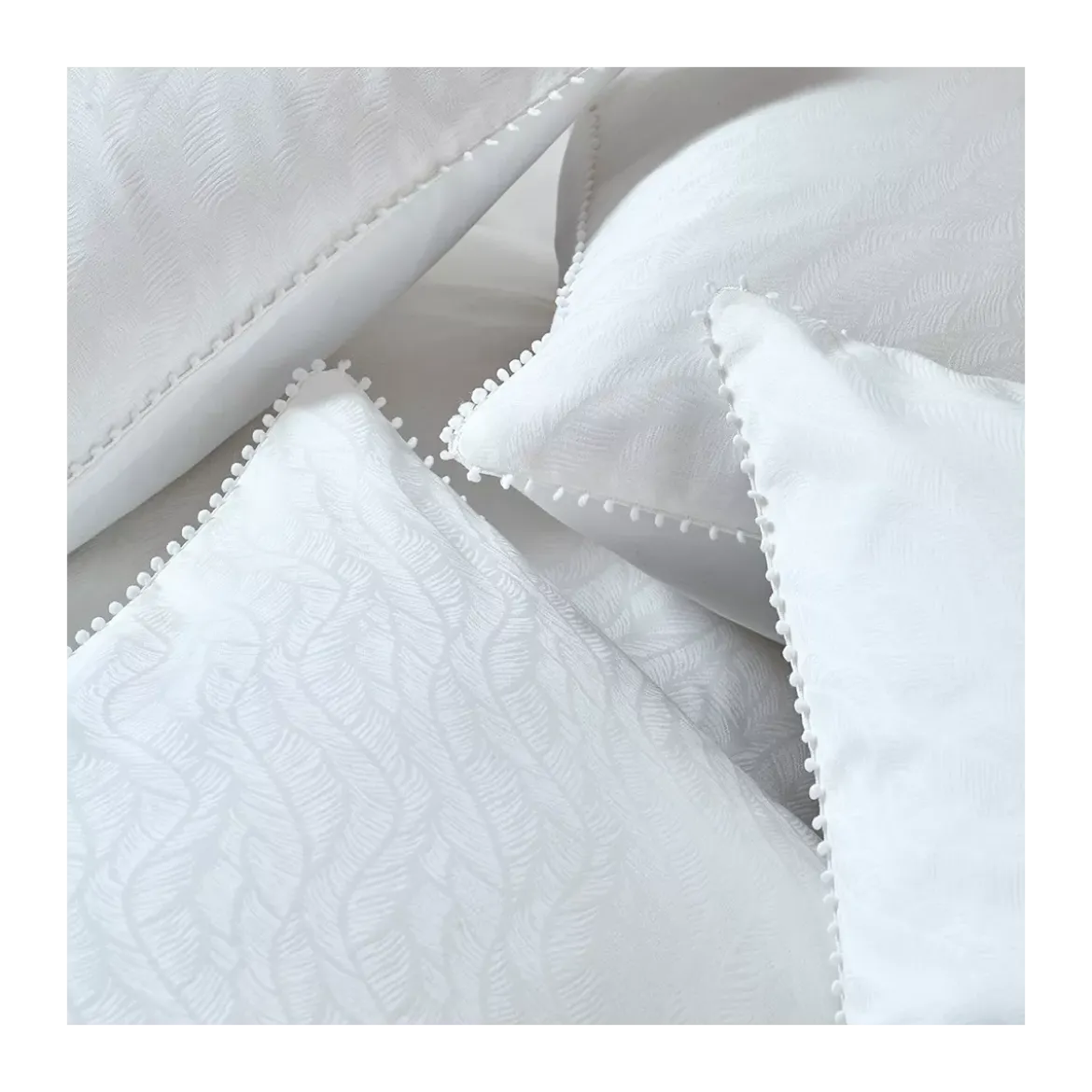 Taie d'oreiller satin de coton motif jacquard blanc Alula blanc