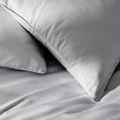 Taie d'oreiller satin de coton motif jacquard gris Vibrato glacier