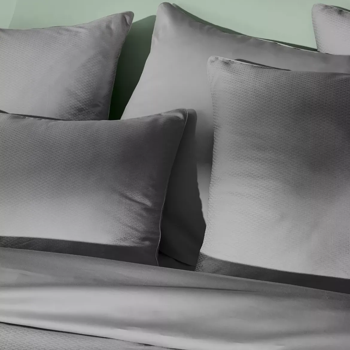 Taie d'oreiller satin de coton motif jacquard anthracite Vibrato metal