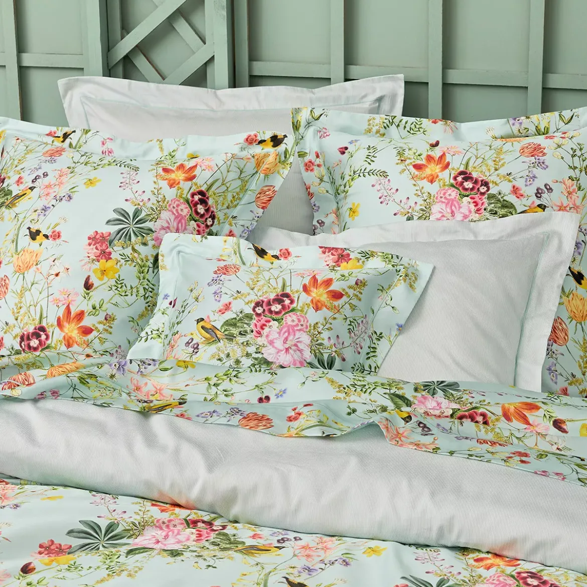 Taie d'oreiller satin de coton imprimé multicolore Primavera vert d'eau